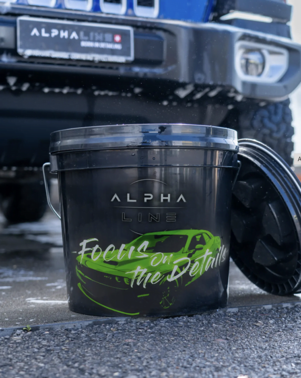 alpha line grit guard bucket with filter grid